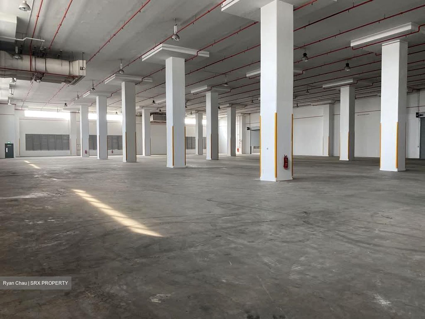 Pandan Loop (D5), Warehouse #565613461